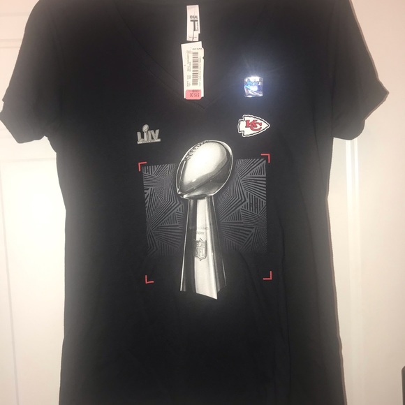 🆕KC Chiefs Super Bowl LIV #44 Champions Trophy T-Shirt - Picture 1 of 7